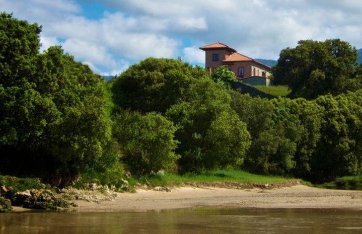 Hotel Villa Miramar Llanes Kültér fotó