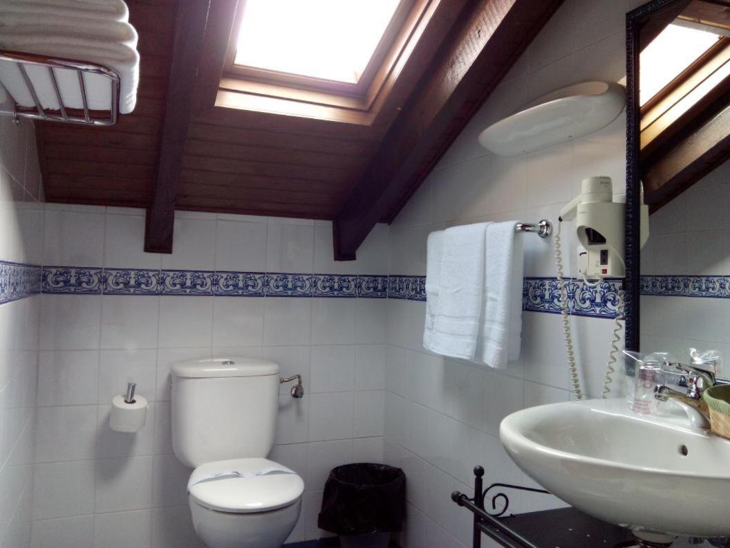 Hotel Villa Miramar Llanes Szoba fotó