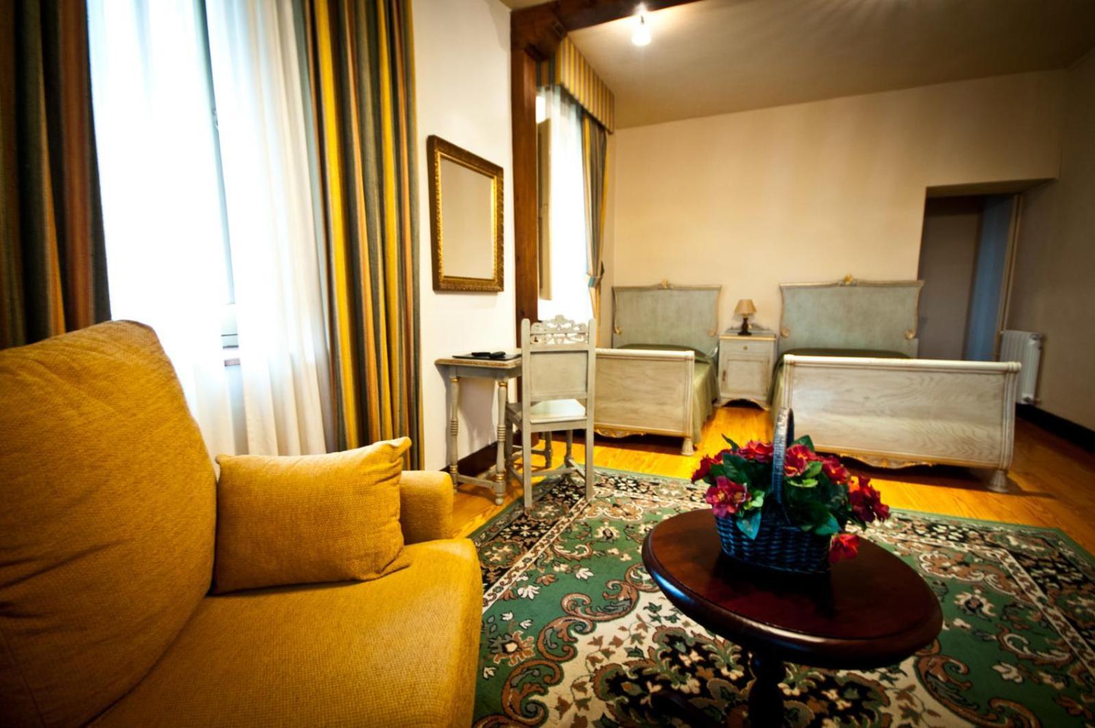 Hotel Villa Miramar Llanes Szoba fotó