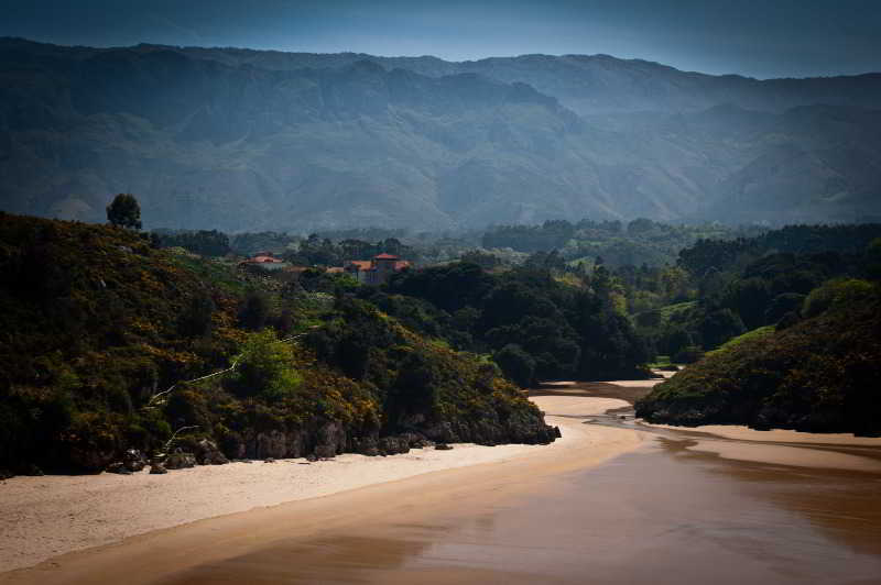 Hotel Villa Miramar Llanes Kültér fotó