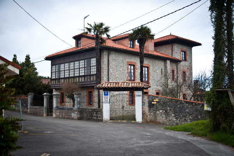 Hotel Villa Miramar Llanes Kültér fotó